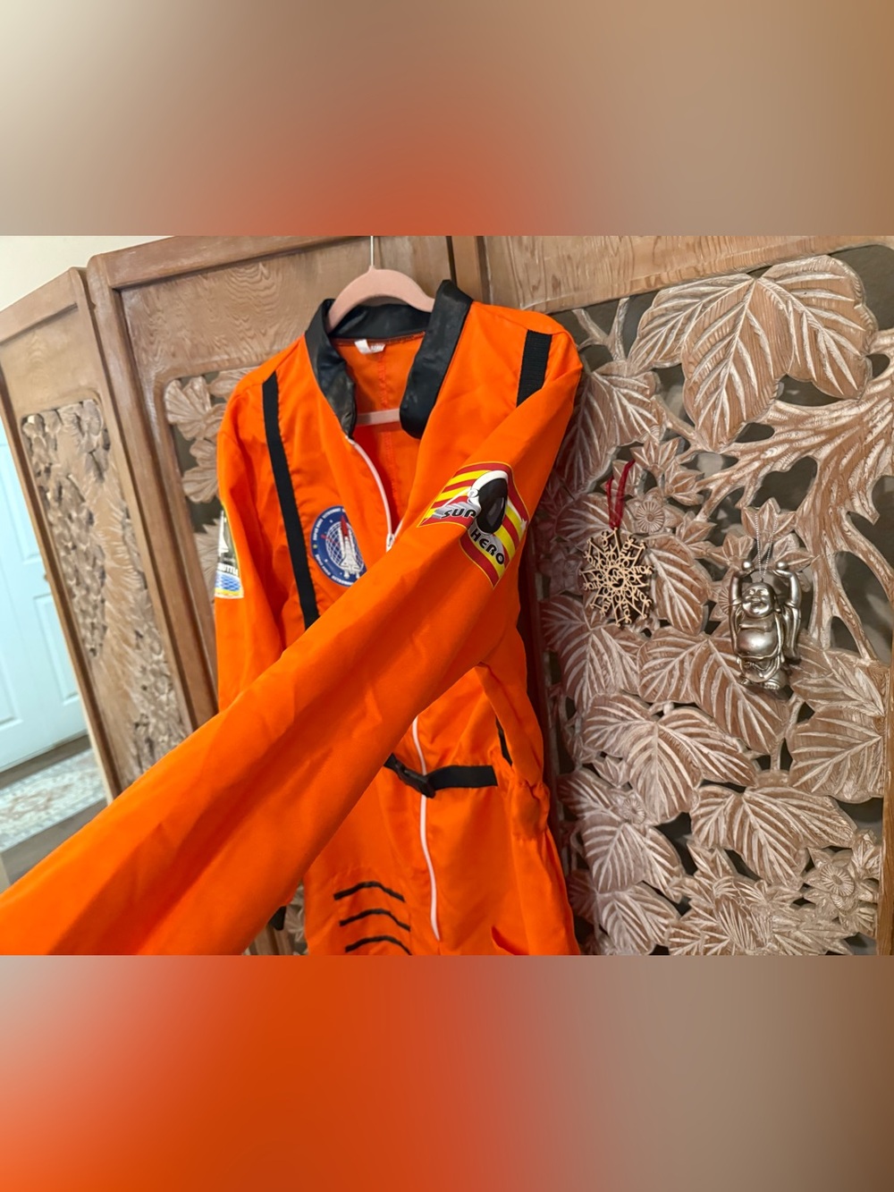 Adult Unisex Astronaut Costume - Picture 5 of 14
